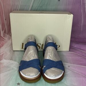 Life Stride Kids Blue Nubuck Sandals